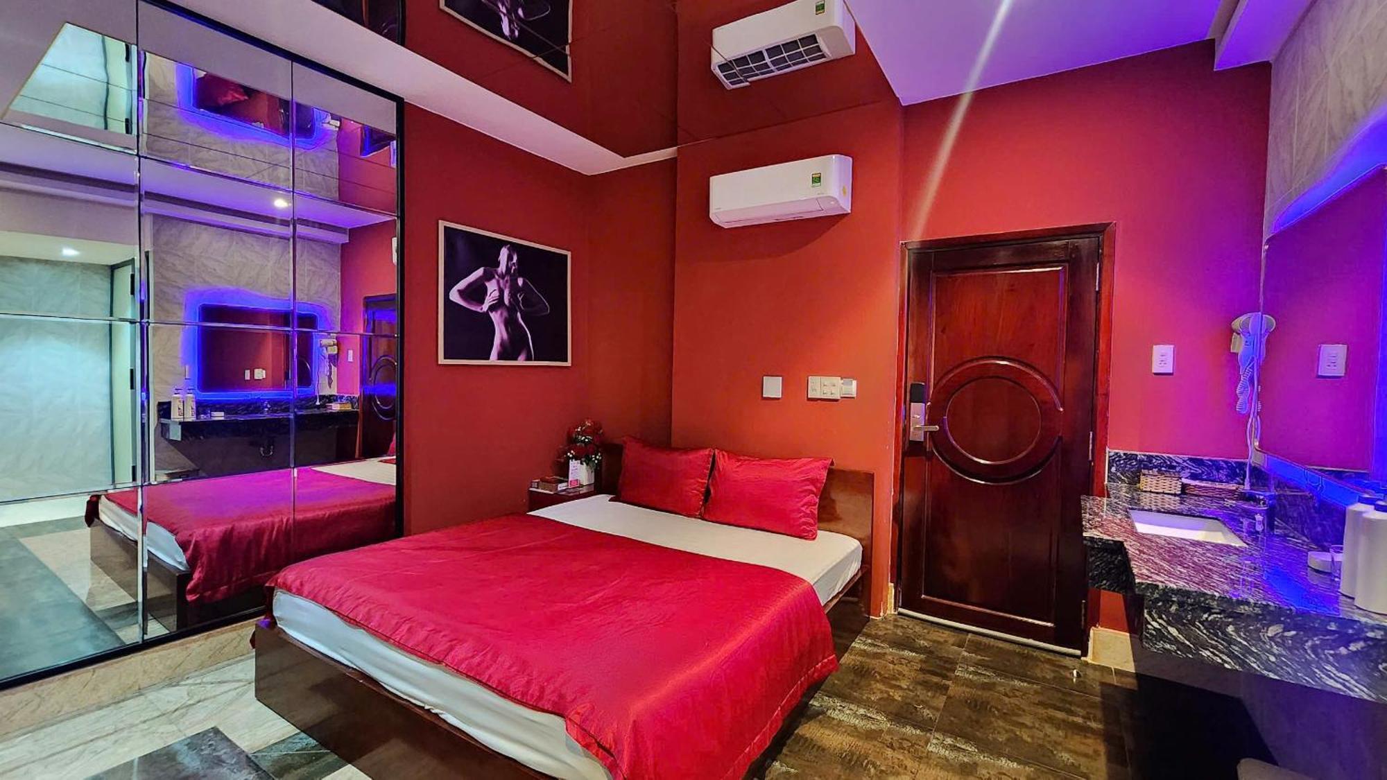 Khach San Nha Minh Hotell Cai Rang Exteriör bild