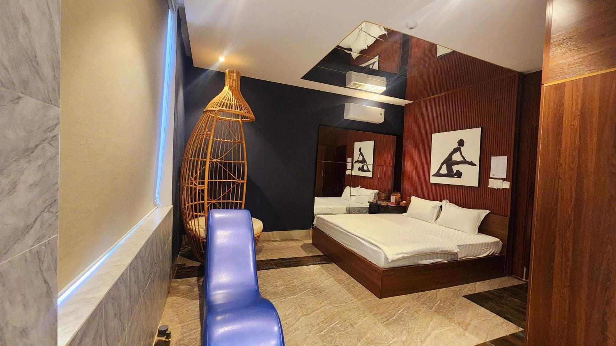 Khach San Nha Minh Hotell Cai Rang Exteriör bild