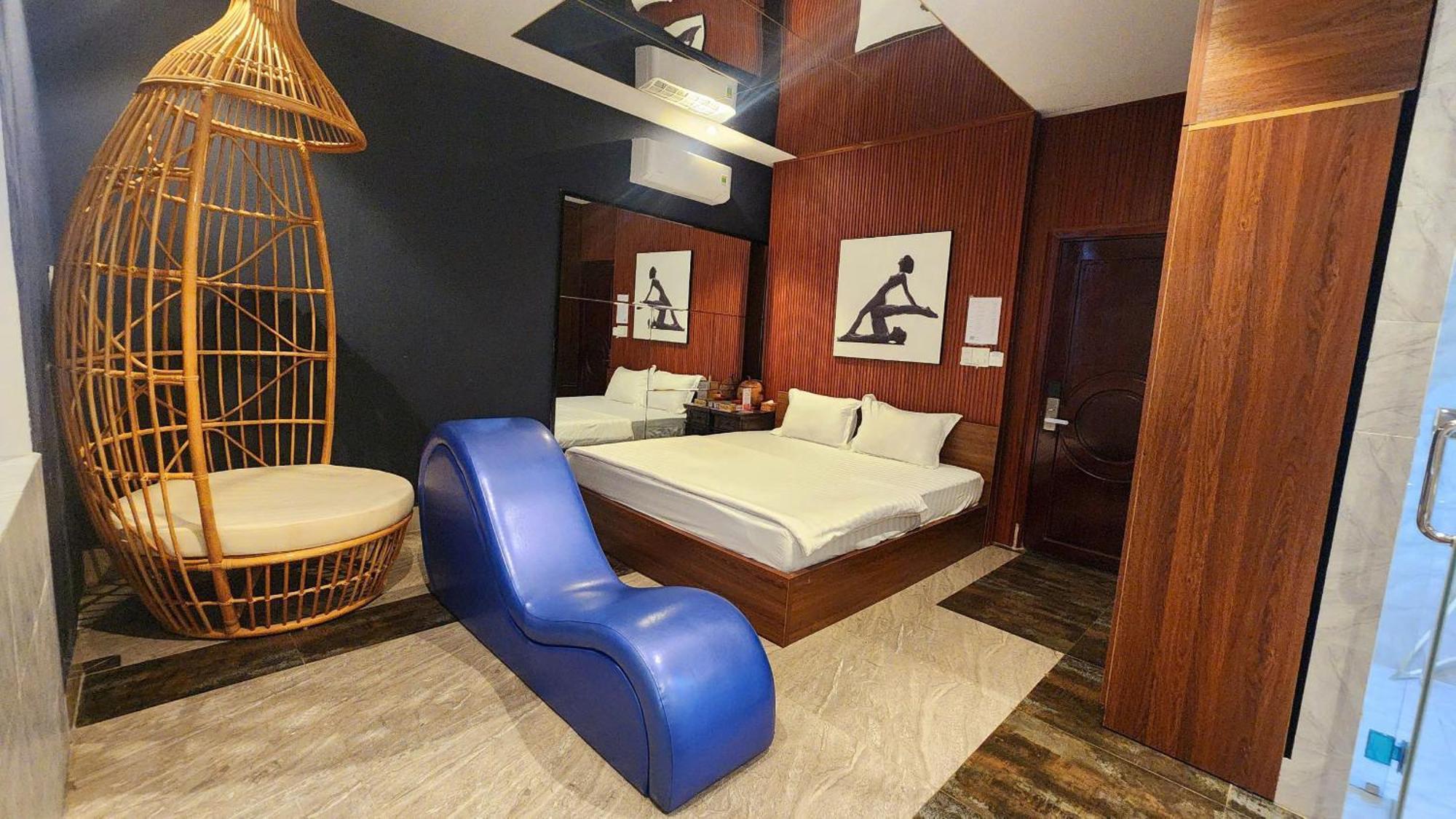 Khach San Nha Minh Hotell Cai Rang Exteriör bild