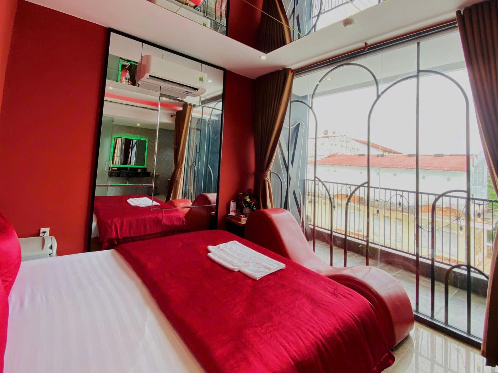 Khach San Nha Minh Hotell Cai Rang Exteriör bild