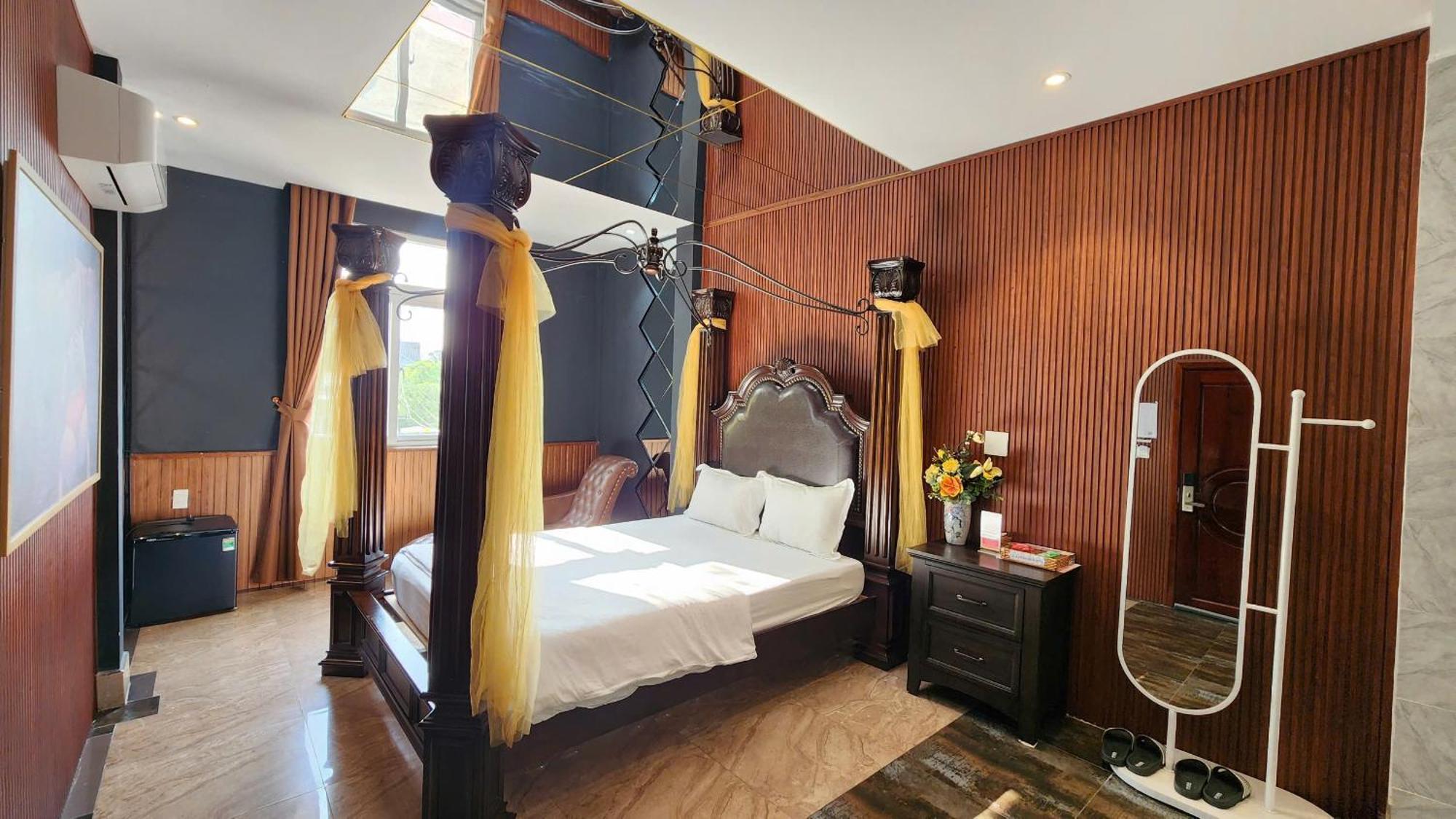 Khach San Nha Minh Hotell Cai Rang Exteriör bild